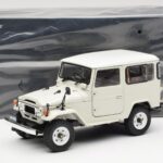 Toyota Land Cruiser FJ40 Van Biely Kyosho 1:18 08971W - image 8 of 8