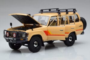 Toyota Land Cruiser 60 Béžový S Volitelnými Dielmi Kyosho 1:18 08956XBE Kov – obrázok 2 z 12