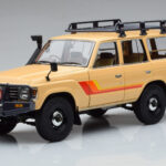 Toyota Land Cruiser 60 Béžový S Volitelnými Dielmi Kyosho 1:18