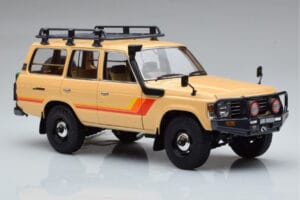 Toyota Land Cruiser 60 Béžový S Volitelnými Dielmi Kyosho 1:18 08956XBE Kov – obrázok 5 z 12