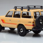 Toyota Land Cruiser 60 Béžový S Volitelnými Dielmi Kyosho 1:18 - image 6 of 12