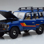 Toyota Land Cruiser 60 Modrý S Volitelnými Dielmi Kyosho 1:18 - image 2 of 11