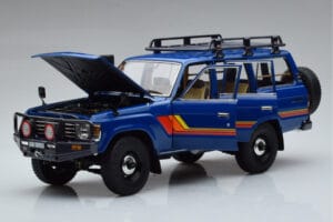 Toyota Land Cruiser 60 Modrý S Volitelnými Dielmi Kyosho 1:18 08956XBL Kov – obrázok 2 z 11