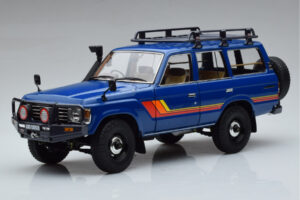Toyota Land Cruiser 60 Modrý S Volitelnými Dielmi Kyosho 1:18
