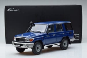 Toyota Land Cruiser J76 Modrý Almost Real 1:18 870101 Kov – obrázok 7 z 7
