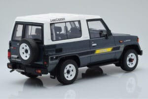 Toyota Land Cruiser LJ73 Šedý Otto 1:18 OT437 Živica – obrázok 2 z 6