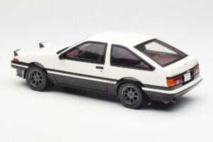 Toyota Sprinter Trueno AE86 Biely Otto 1:18 OT444B Živica – obrázok 5 z 6