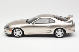 Toyota Supra A80 Strieborný Otto 1:18 OTM715 Živica – obrázok 3 z 6