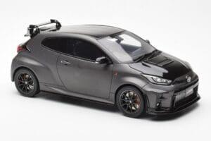 Toyota GR Yaris Circuit Package Čierny Otto 1:18 OT1046 Kov – obrázok 4 z 6
