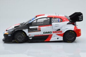 Toyota GR Yaris Rally1 #1 S. Ogier / B. Veillas Rally Monte Carlo 2022 IXO 1:18 18RMC151B Kov – obrázok 3 z 6