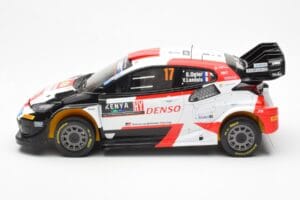 Toyota GR Yaris Rally1 #17 S. Ogier / V. Landais Safari Rally Kenya 2023 IXO 1:18 18RMC173A Kov – obrázok 3 z 6
