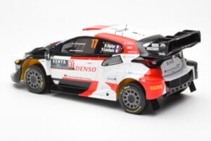 Toyota GR Yaris Rally1 #17 S. Ogier / V. Landais Safari Rally Kenya 2023 IXO 1:18 18RMC173A Kov – obrázok 5 z 6