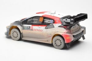 Toyota GR Yaris Rally1 #69 K. Rovanpera / J. Halttunen Safari Rally Kenya 2023 Dirty Version IXO 1:18 18RMC173B Kov – obrázok 5 z 6