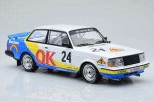 Volvo 240 Turbo Beckers #24 P.G. Andersson Nurburgring 1985 IXO 1:18 18RMC105A Kov – obrázok 4 z 6