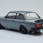 Volvo 240 Turbo Šedý IXO 1:18 - image 5 of 6