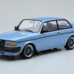 Volvo 240 Turbo Svetlo Modrý IXO 1:18