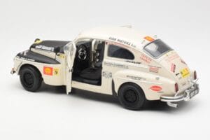 Volvo PV 544 Rally Revell 1:18 8922 Kov – obrázok 5 z 8