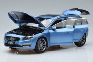 Volvo V60 D3 Power Modrý FAW 1:18 9430839 Kov – obrázok 2 z 7