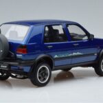 Volkswagen Golf Country Mk2 Modrý Otto 1:18 OT973 Živica - image 2 of 6