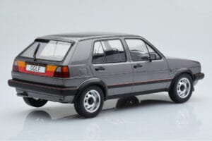Volkswagen Golf GTI Mk2 Šedý MCG 1:18 MCG18390 Kov – obrázok 2 z 6