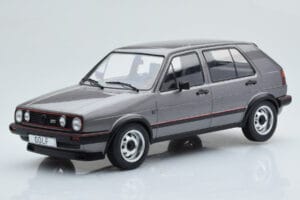Volkswagen Golf GTI Mk2 Šedý MCG 1:18 MCG18390