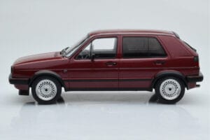 Volkswagen Golf GTI Mk2 Červený MCG 1:18 MCG18391 Kov – obrázok 3 z 6