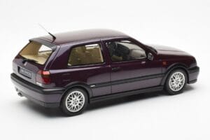 Volkswagen Golf Mk3 VR6 Syncro Tmavý Fialový Perleť Otto 1:18 OT1052 Živica – obrázok 2 z 6