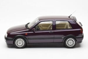 Volkswagen Golf Mk3 VR6 Syncro Tmavý Fialový Perleť Otto 1:18 OT1052 Živica – obrázok 3 z 6