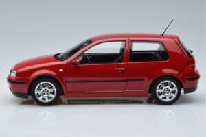 Volkswagen Golf Mk4 Červený Norev 1:18 188573 Kov – obrázok 4 z 7