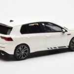 Volkswagen Golf GTI Mk8 Clubsport Biely Otto 1:18 OT986 - image 2 of 6