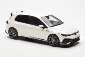 Volkswagen Golf GTI Mk8 Clubsport Biely Otto 1:18 OT986 Živica – obrázok 4 z 6