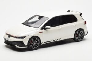 Volkswagen Golf GTI Mk8 Clubsport Biely Otto 1:18 OT986