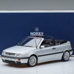 Volkswagen Golf Mk3 Kabriolet Strieborný Norev 1:18 188468 Kov - image 6 of 6
