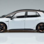 Volkswagen ID.3 Biely FAW 1:18 ZVN000001WEI Kov - image 4 of 7