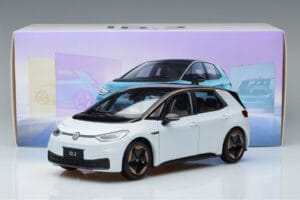 Volkswagen ID.3 Biely FAW 1:18 ZVN000001WEI Kov – obrázok 7 z 7