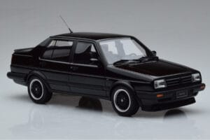 Volkswagen Jetta Mk2 Čierny Otto 1:18 OT1021 Živica – obrázok 4 z 6
