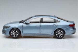 Volkswagen Passat B8 Modrý FAW 1:18 ZVF000003A Kov – obrázok 4 z 7