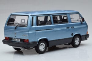 Volkswagen T3 Multivan Modrý Norev 1:18 188544 Kov – obrázok 2 z 6