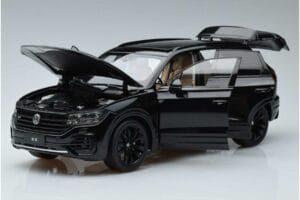 Volkswagen Touareg CR Čierny FAW 1:18 LTC761021BLA Kov – obrázok 2 z 7