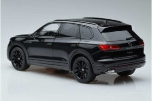 Volkswagen Touareg CR Čierny FAW 1:18 LTC761021BLA Kov – obrázok 6 z 7