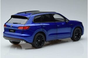 Volkswagen Touareg CR Modrý FAW 1:18 LTC761021BLU Kov – obrázok 3 z 7
