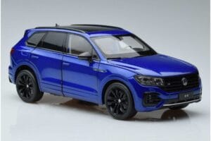 Volkswagen Touareg CR Modrý FAW 1:18 LTC761021BLU Kov – obrázok 5 z 7