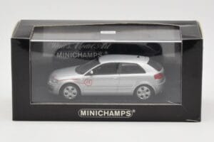 Audi A3 8P Strieborný Prototyp Minichamps 1:43 5010503013 Kov – obrázok 4 z 4