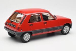 Renault 5 GTL Červený Otto 1:18 OT1147 Živica – obrázok 2 z 6