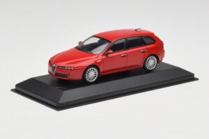 Alfa Romeo 159 Sportwagon Alfa Červený Minichamps 1:43 400120511 Kov – obrázok 2 z 4