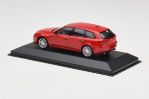 Alfa Romeo 159 Sportwagon Alfa Červený Minichamps 1:43 400120511 Kov – obrázok 3 z 4