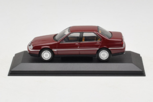 Alfa Romeo 164 3.0 Super V6 Tmavočervený Minichamps 1:43 436120700 Kov