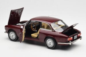 Alfa Romeo 2000 GTV Gaštanovo Červený Norev 1:18 187916 Kov – obrázok 5 z 8