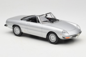 Alfa Romeo 2000 Spider Strieborný Norev 1:18 187884 Kov – obrázok 4 z 6