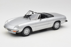 Alfa Romeo 2000 Spider Strieborný Norev 1:18 187884 Kov